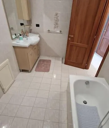Casa Con 4 Da Letto A 10 Minuti Da Gallipoli *
